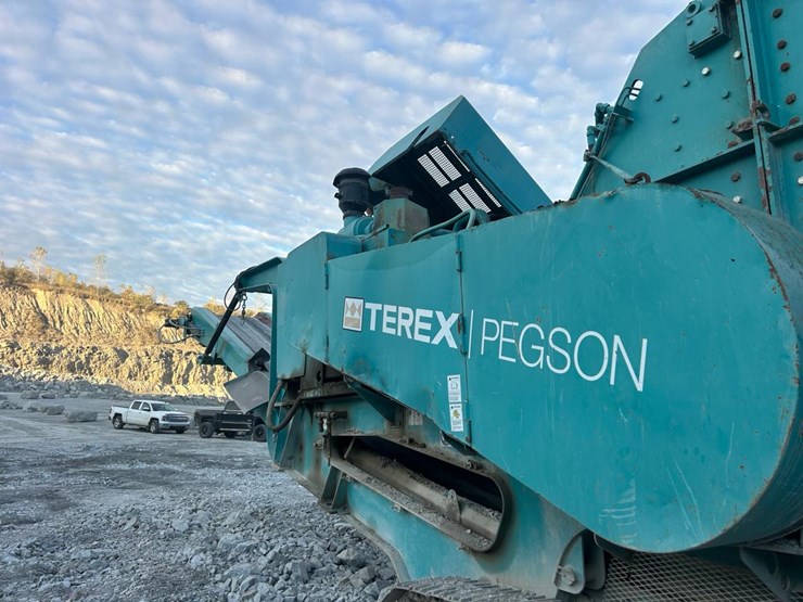 2006-caterpillar-c12-image-29