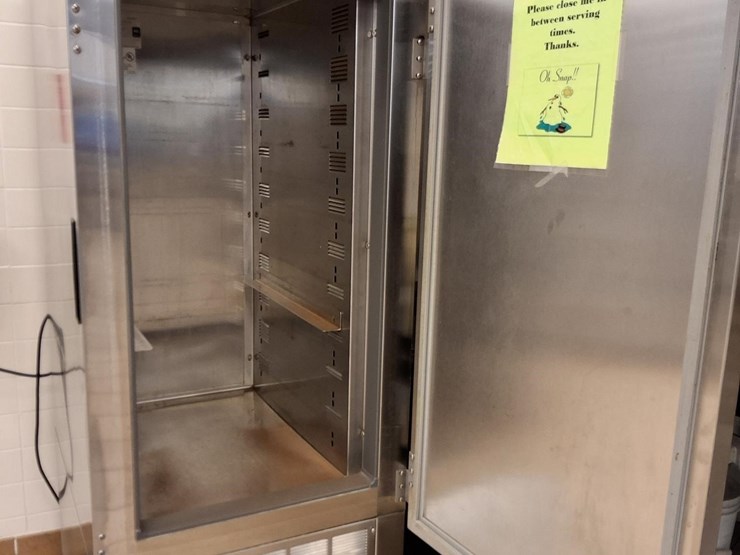 2004-delfield-refrigerator-commercial-image-3