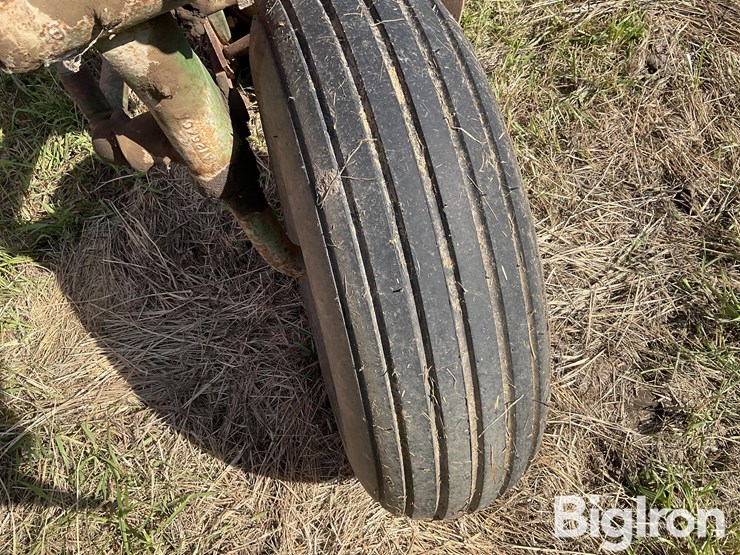 john-deere-5-image-17