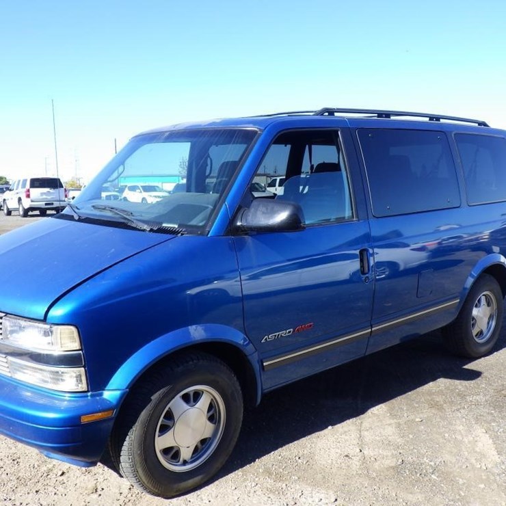 1995 CHEVROLET ASTRO