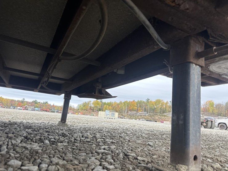 #5004-•-1996-t-e-ent.-stfrp-2-s-6-two-car-race-semi-traile-image-45