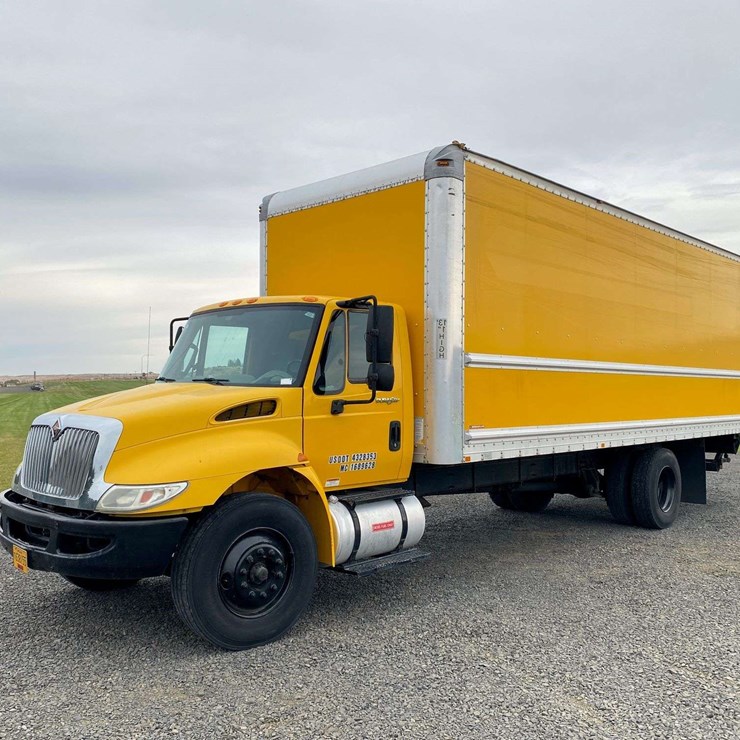 2012 INTERNATIONAL DURASTAR 4300