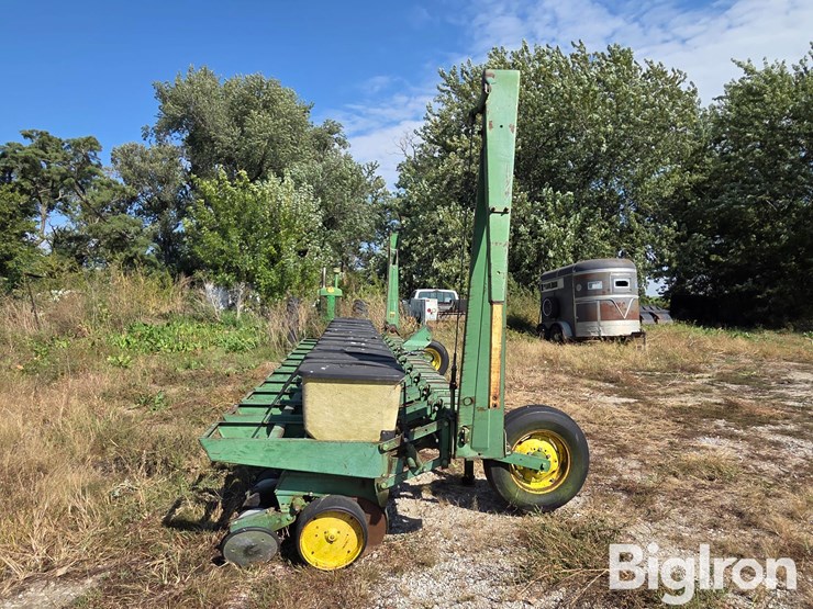 john-deere-7100-image-4