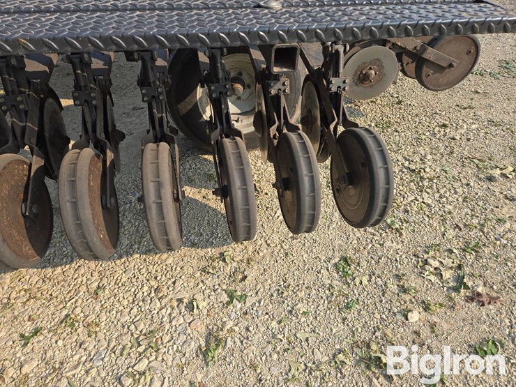 crust-buster-3200-image-13