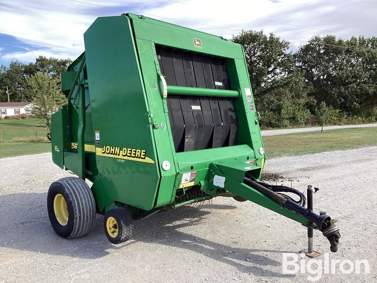 2001-john-deere-567-image-3