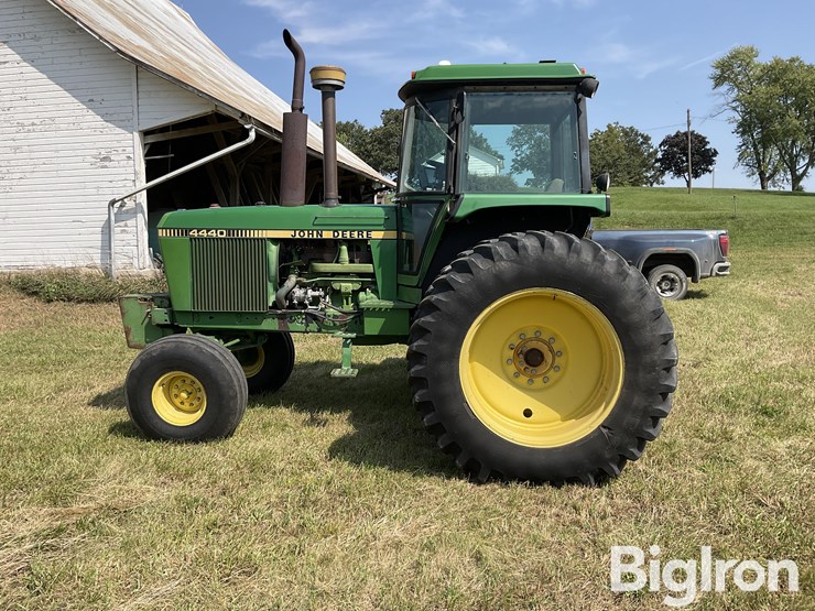 1981-john-deere-4440-image-8