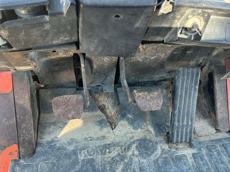 toyota-7fgu15-image-13