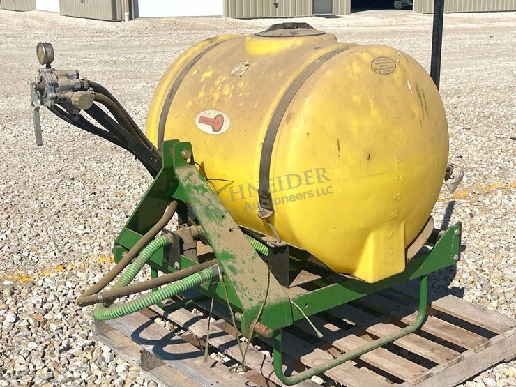 cimarron-110-gallon-3-pt.-sprayer,-from-the-estate-of-dr.-ken-buchmann-image-2