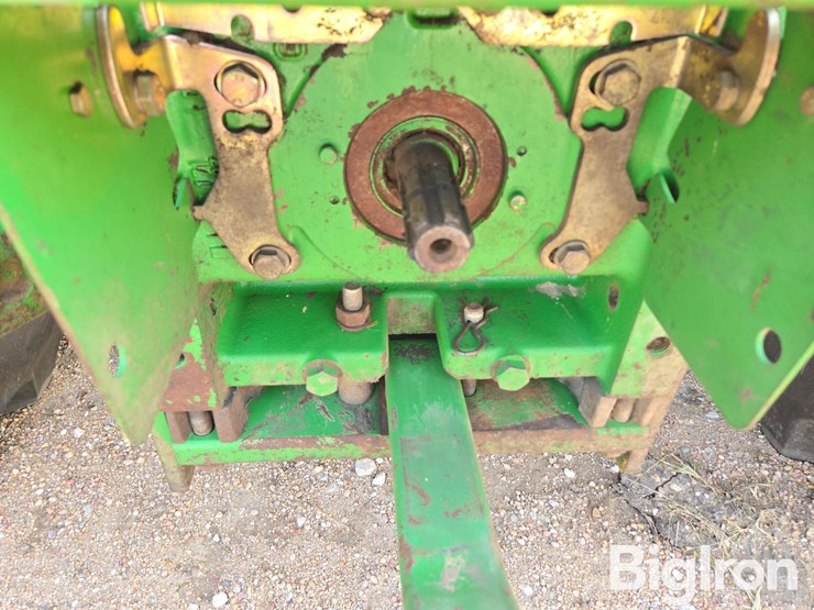 2003-john-deere-6415-image-10