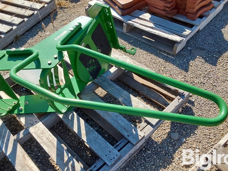 john-deere-3020-image-9
