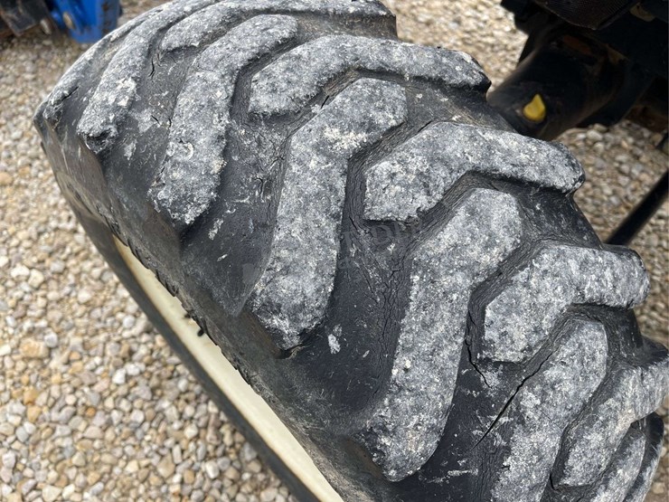 new-holland-tc45da-image-33