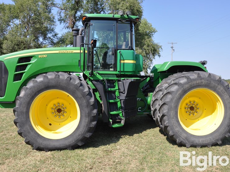 2011-john-deere-9230-image-8