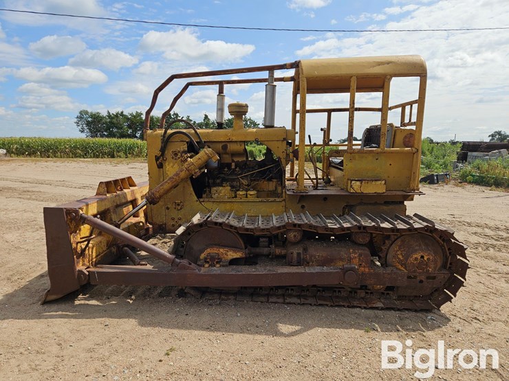 international-td15-image-8