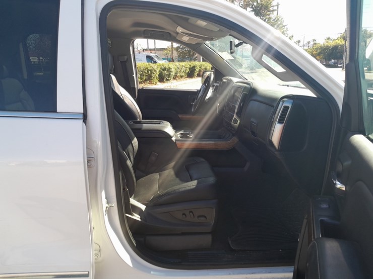 2018-chevrolet-silverado-image-6