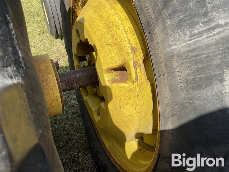 1981-john-deere-4440-image-19