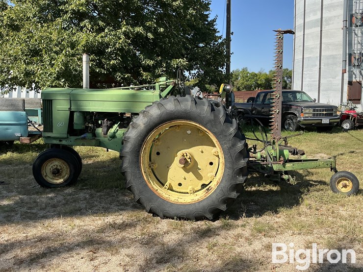 1954-john-deere-60-image-8
