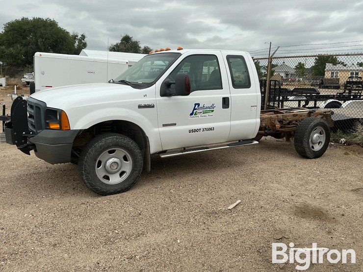 2006-ford-f350-image-8