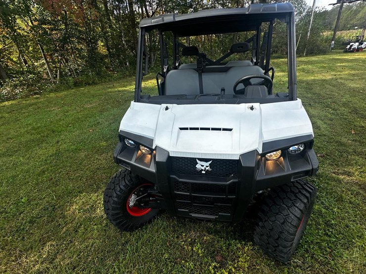 #147-•-2024-bobcat/polaris-uv34xl-gator-image-15