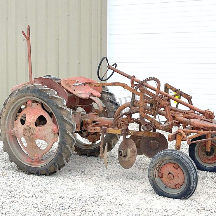 Allis Chalmers model G tractor w/ implements