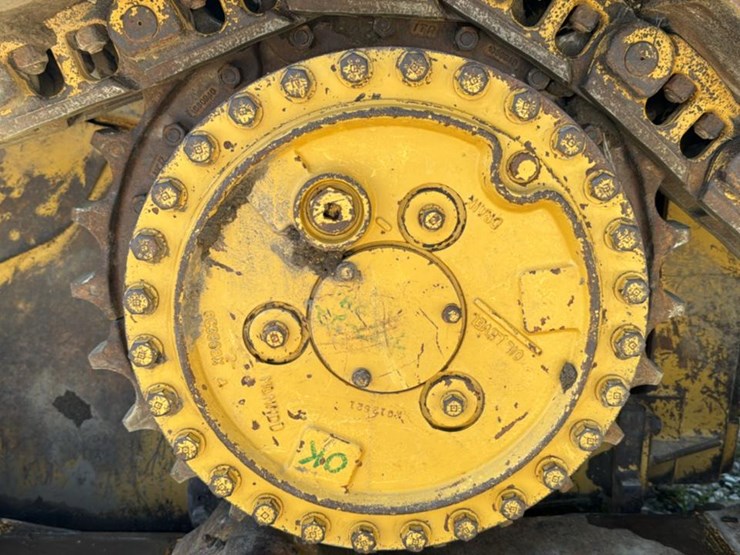 caterpillar-d4h-image-41