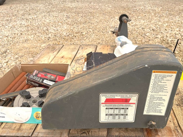 craftsman-12"-bench-mount-wood-lathe-w/-accessories-image-2