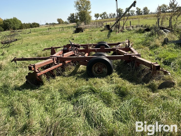 massey-ferguson-620-image-8