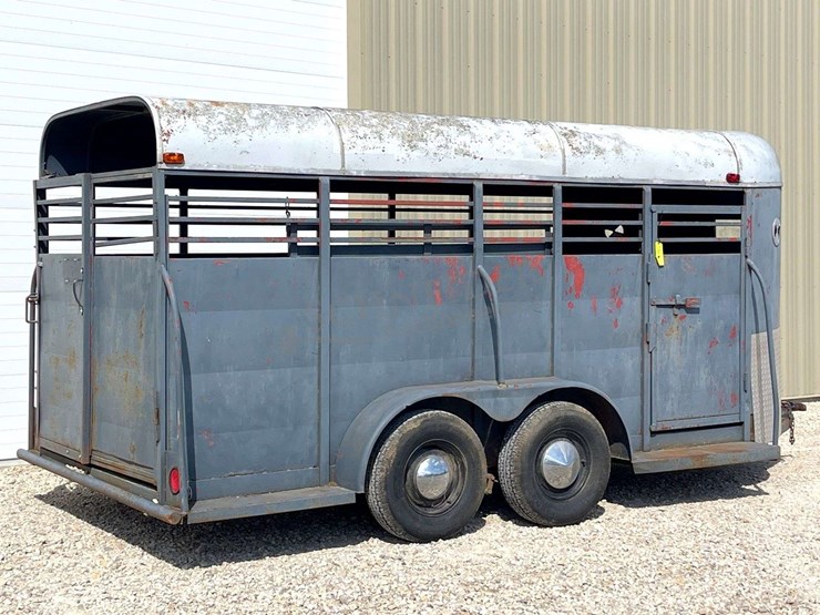 1976-snct-16'-stock-trailer-image-5