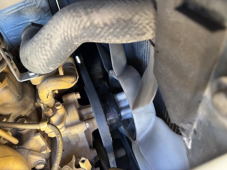 caterpillar-303.5e2-cr-image-51