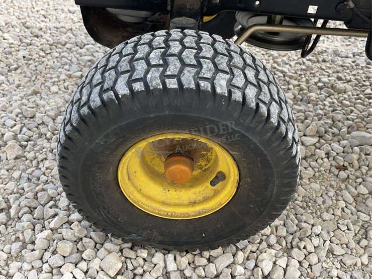 john-deere-la105-image-11