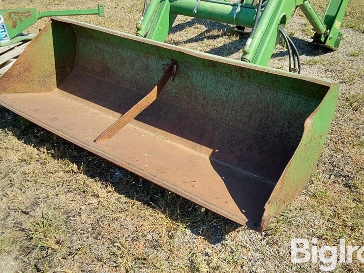 john-deere-148-image-11