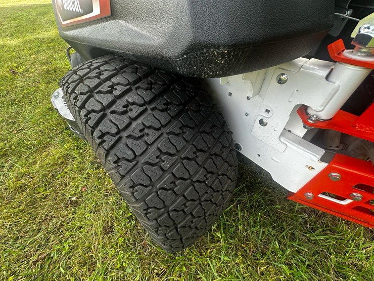 #144-•-2024-bobcat-zt7000-mower-image-10