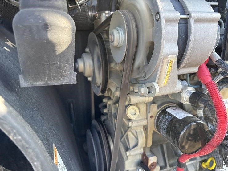 2017-jlg-g5-18a-image-48