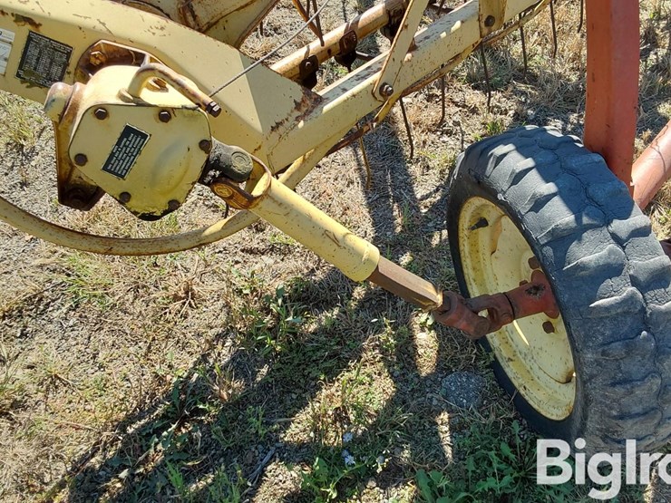 new-holland-258-image-16