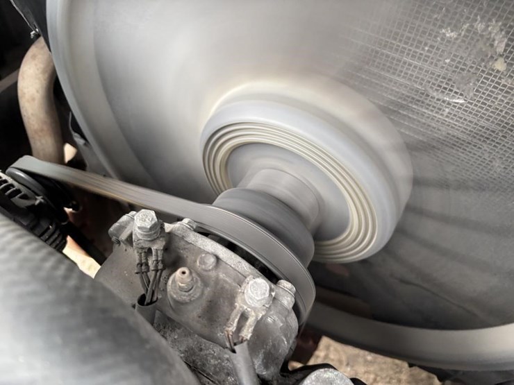 2011-toyota-8fgu30-image-28