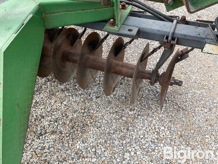 john-deere-630-image-17