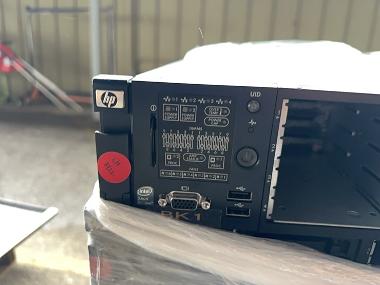 lot#--pallet-of-servers-image-2