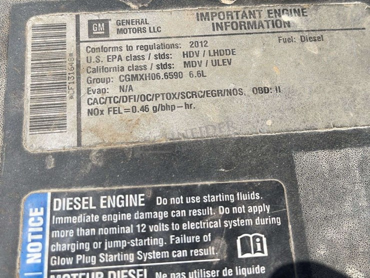 2012-chevrolet-3500-image-34