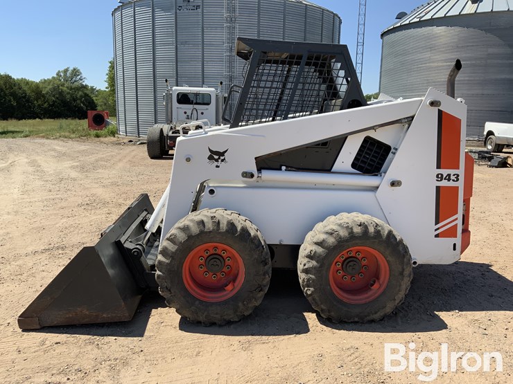 1992-bobcat-943-image-7
