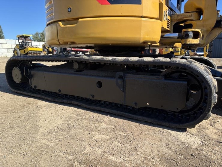 caterpillar-303.5e2-cr-image-22
