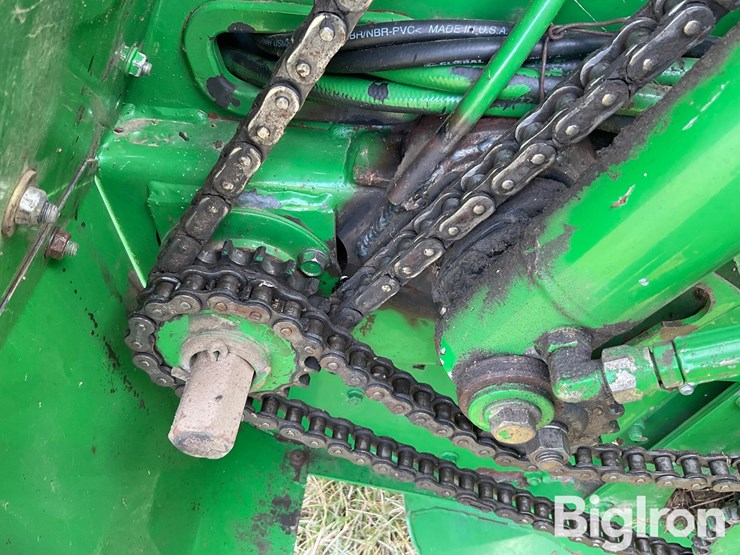 2000-john-deere-566-image-14