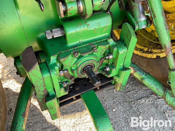 1990-john-deere-4455-image-11