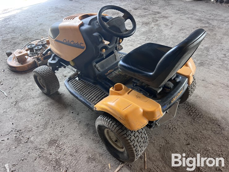 2007-cub-cadet-i1046-image-7