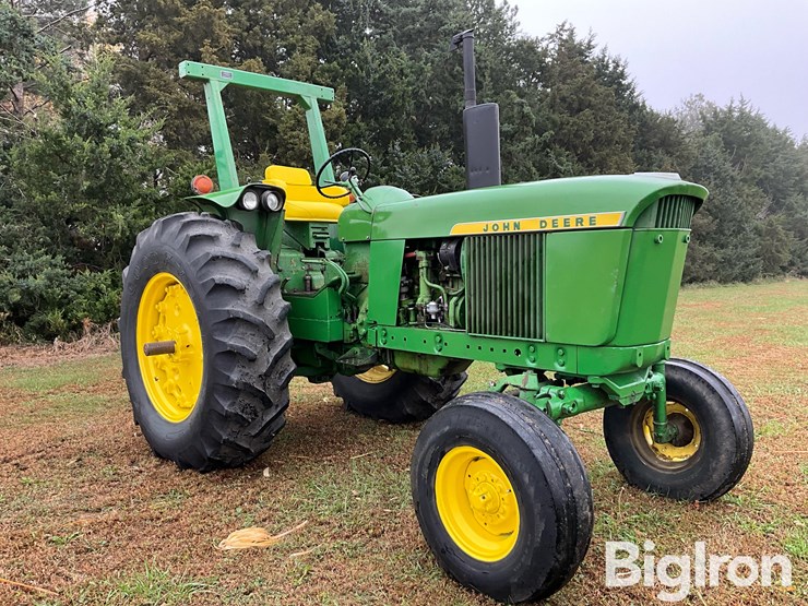 1971-john-deere-3020-image-3