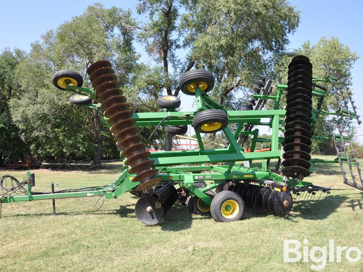 john-deere-637-image-8