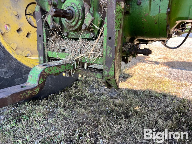 1984-john-deere-2950-image-10