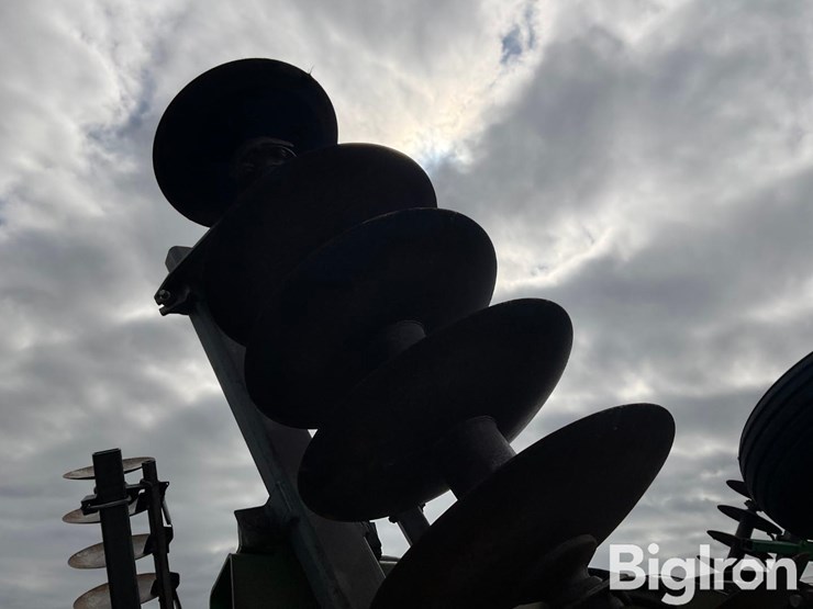 john-deere-630-image-20