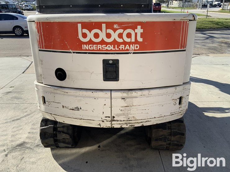 2000-bobcat-325-image-18