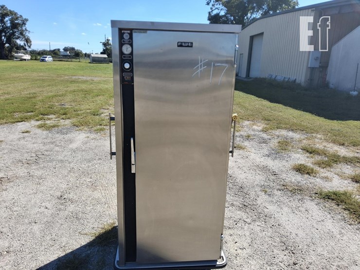 fwe-oven-commercial-image-1