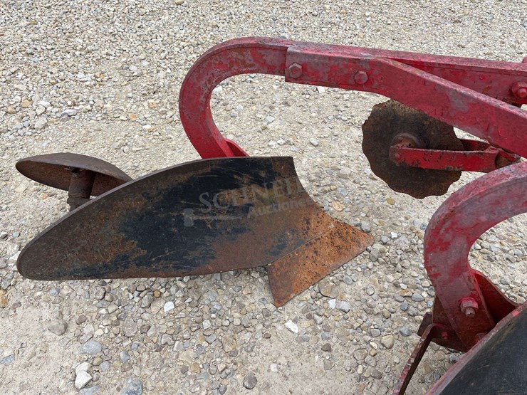 dearborn-3-12"-3-point-plow-w/-coulters-image-12