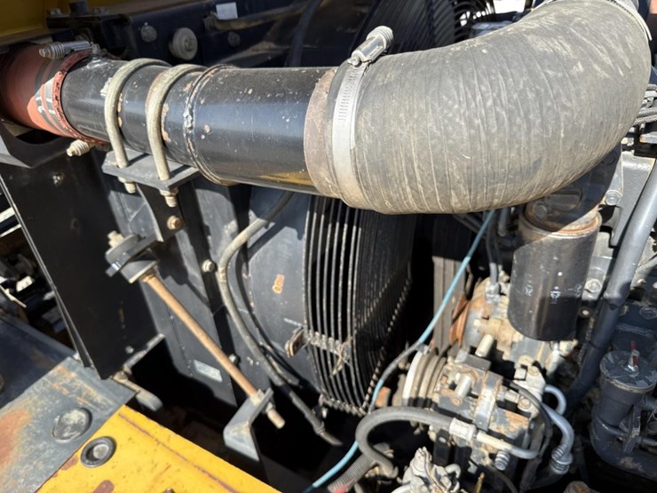 2008-komatsu-hm400-2-image-15